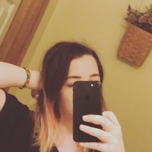 Meet your Posher, Savannah